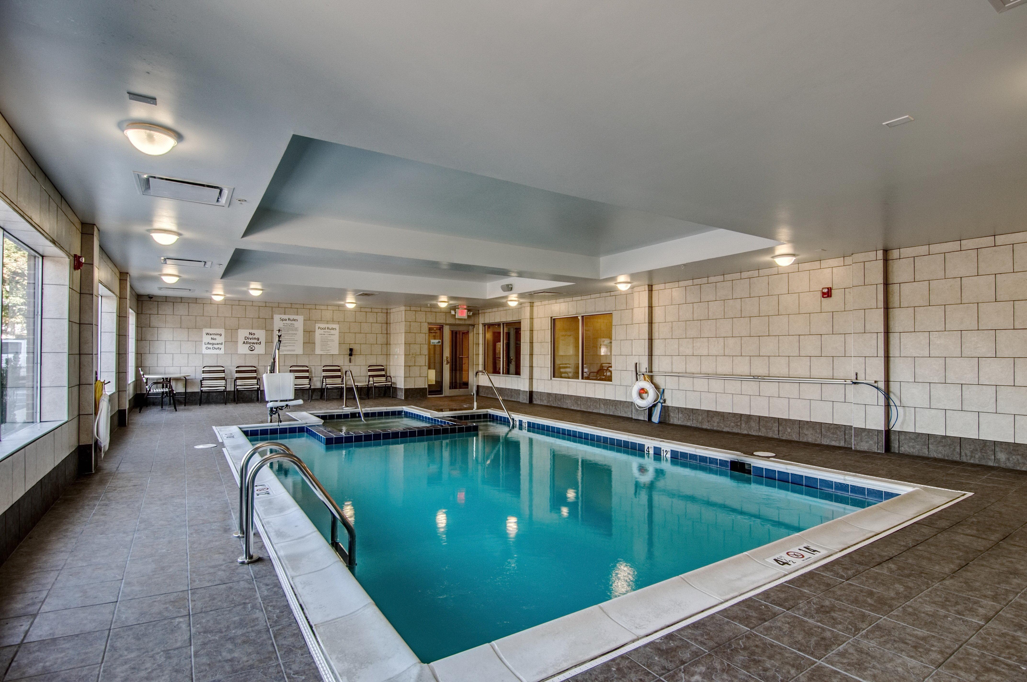Express & By Ihg 2* Wytheville
